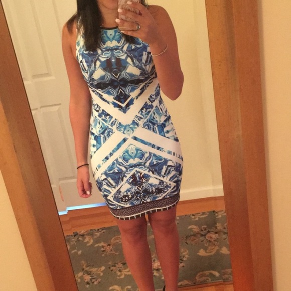 HOST PICK Blue abstract bodycon dress - Picture 3 of 6